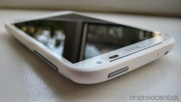 HTC Sensation XL обновился до Ice Cream Sandwich 