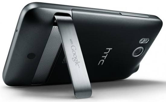 htc-thunderbolt-sexy-kickstand-550x339