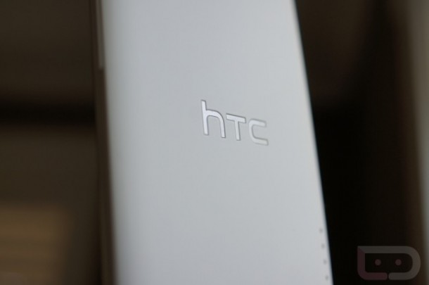 Смартфон HTC