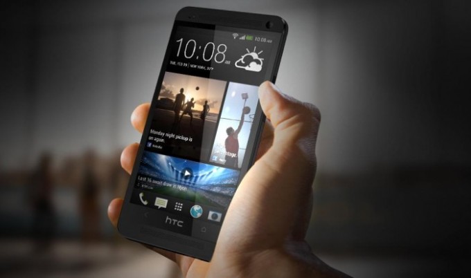 Черный HTC One