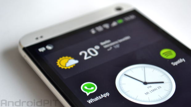 HTC One WhatsApp