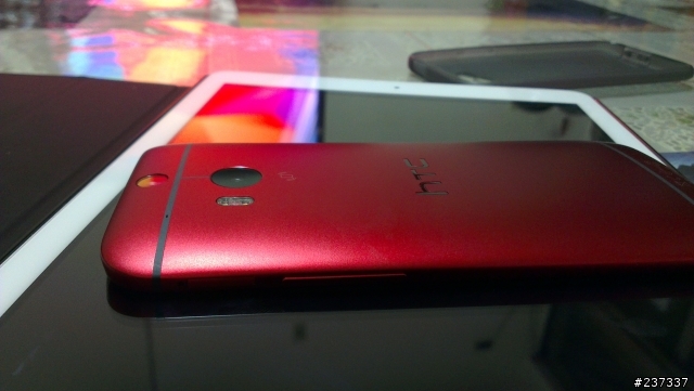 htc_m8_red_5